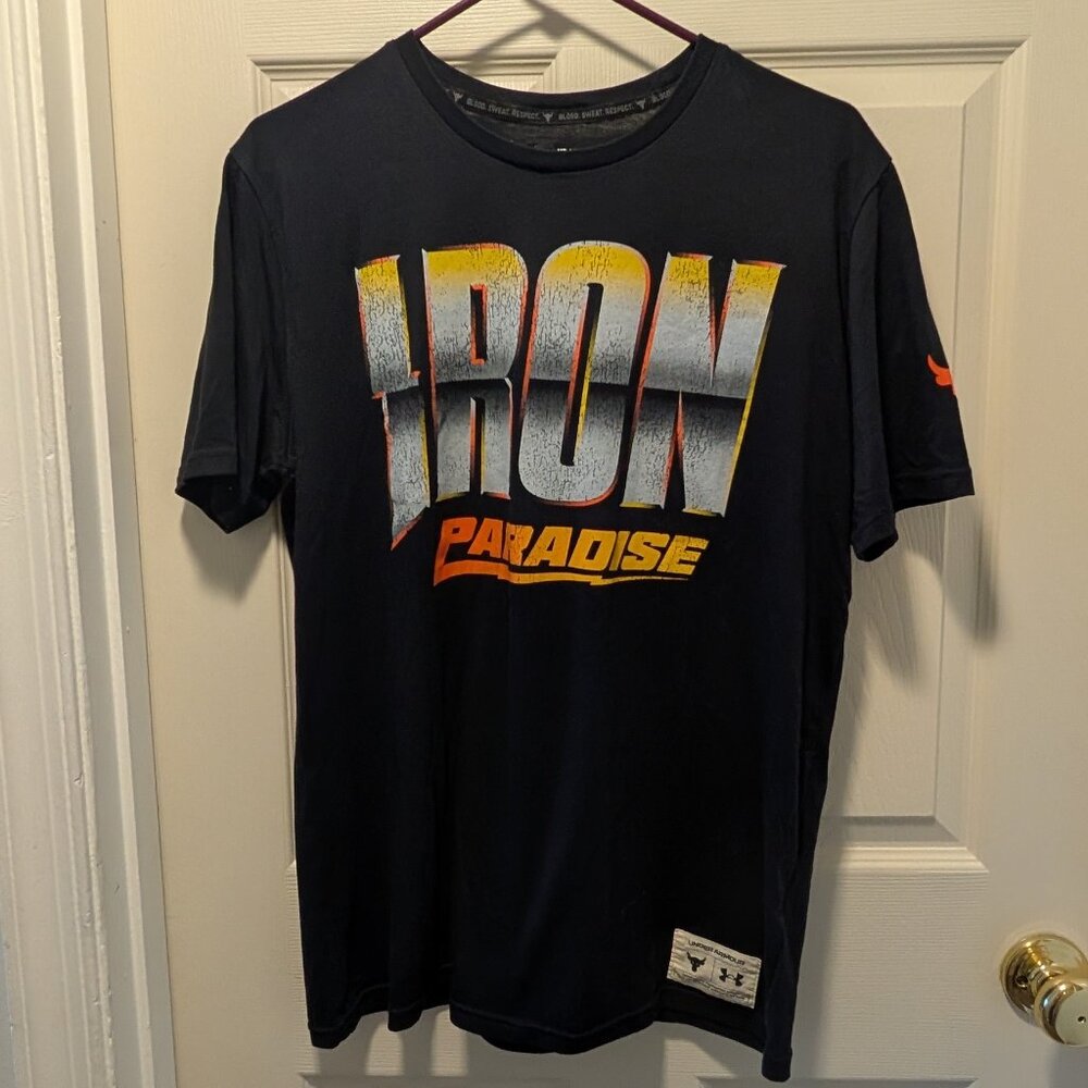 Under Armour Men’s Project Rock Medium Iron Paradise Short Sleeve Tshirt